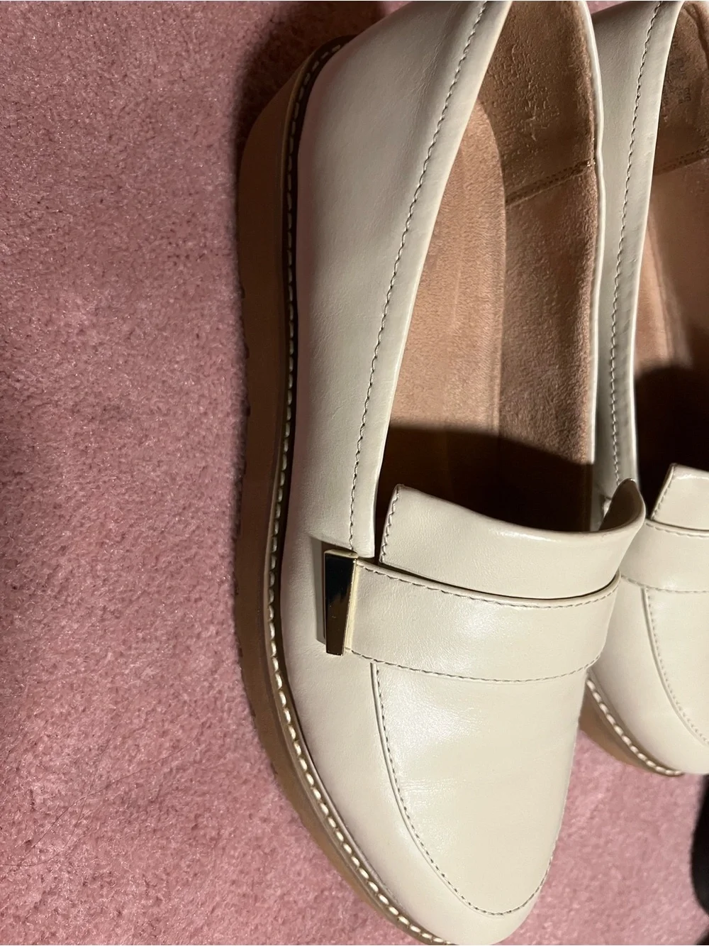 Naturalizer Cream Leather Loafers for Women